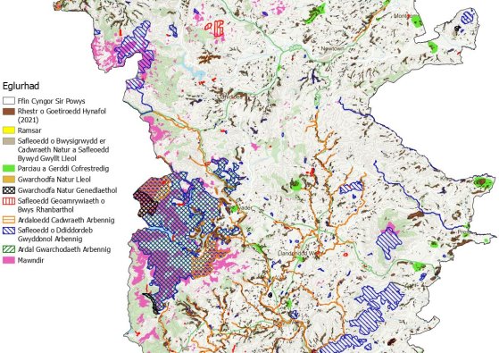 Map o safleoedd dynodedig ac anstatudol Canolbarth Powys